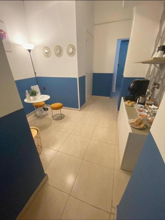 Domus Luigi Leone 2 Bed & Breakfast Napoli Exterior foto